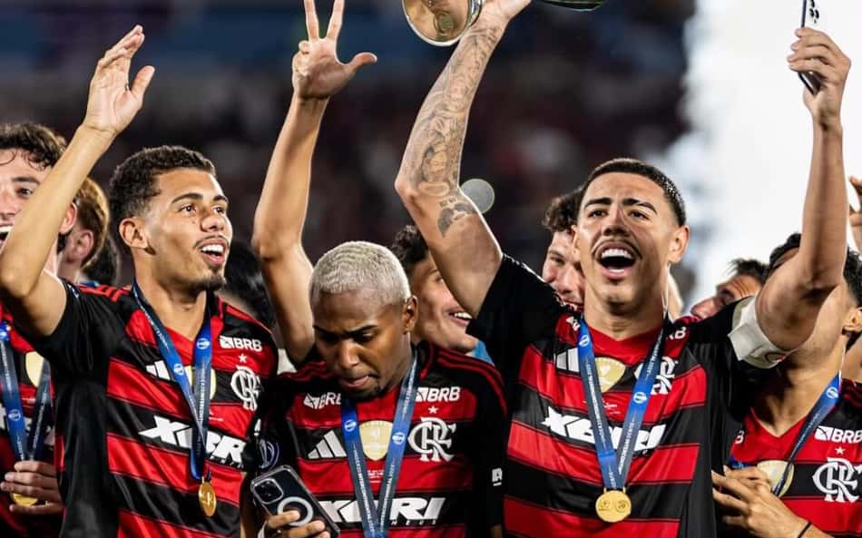 Flamengo vende zagueiro Da Mata, destaque na base, para clube europeu