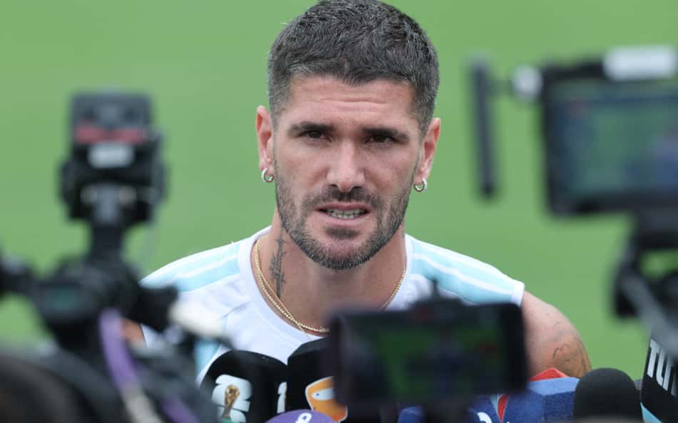 De Paul revela expectativa para Inglaterra x Argentina: 'Ingrediente especial'