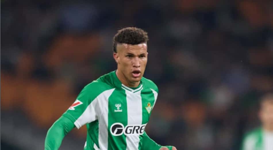 Deossa em ação pelo Real Bétis