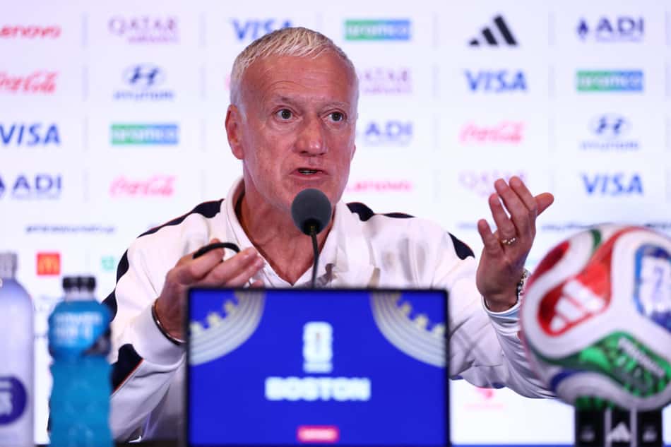 Deschamps em coletiva da França