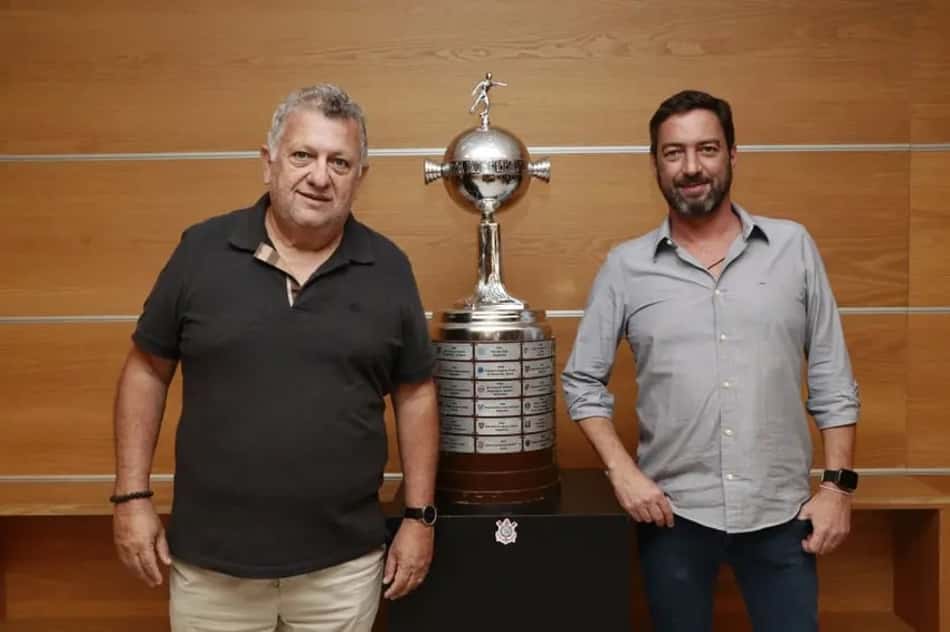 Carlos Antônio Vieira e Duílio Monteiro Alves lado a lado
