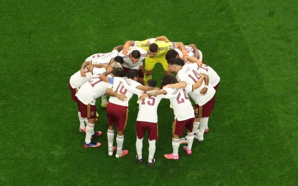 Espanha impõe força coletiva em busca do bicampeonato da Copa do Mundo