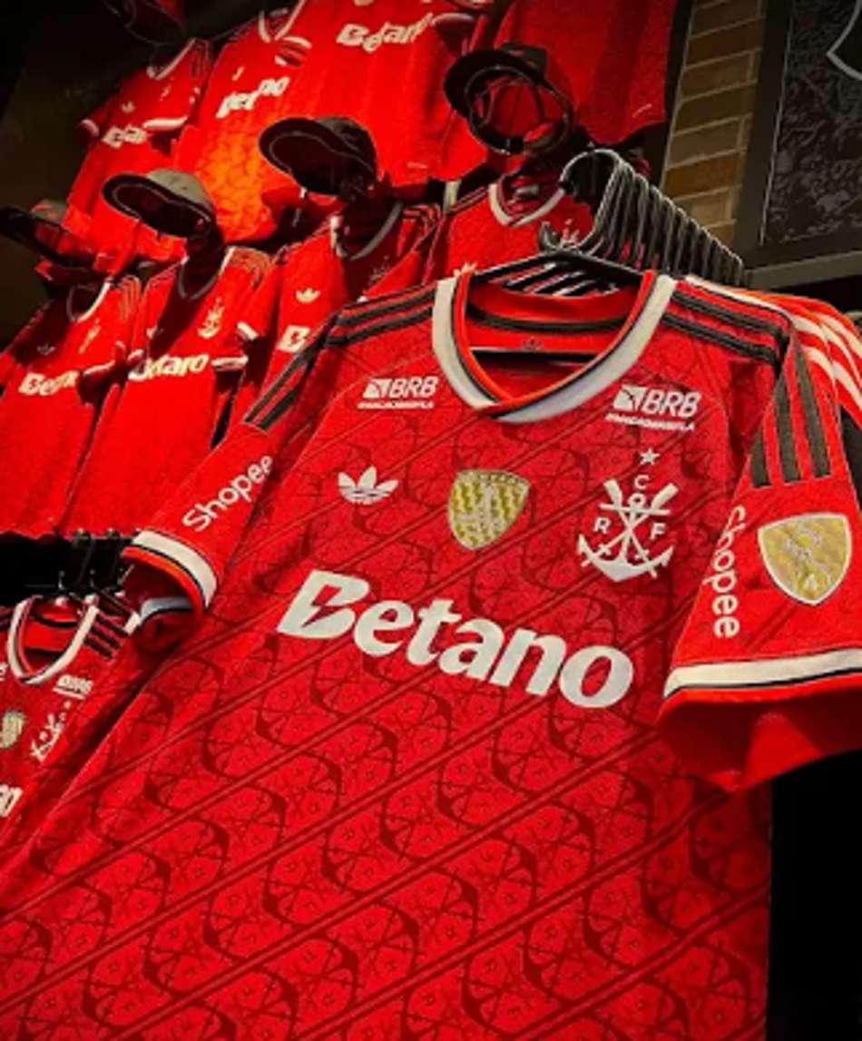 Flamengo lança 3º uniforme da temporada 2026 em parceria com Adidas