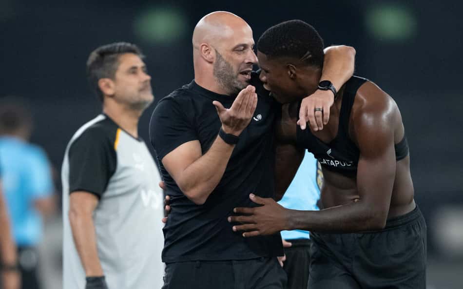 Franclim Carvalho elogia jovem do Botafogo, mas alerta: 'Não fez um bom jogo'