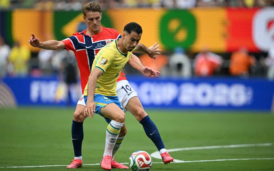 Gabriel Martinelli em ação durante Brasil x Noruega pelas oitavas de final da Copa do Mundo 2026