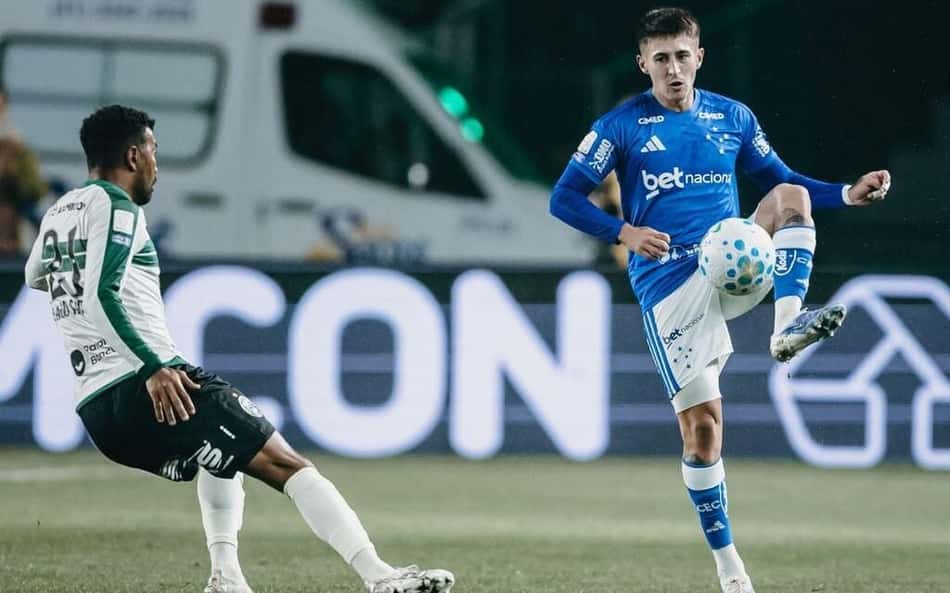 Gabriel Rojas mostra credenciais em seu terceiro jogo pelo Cruzeiro