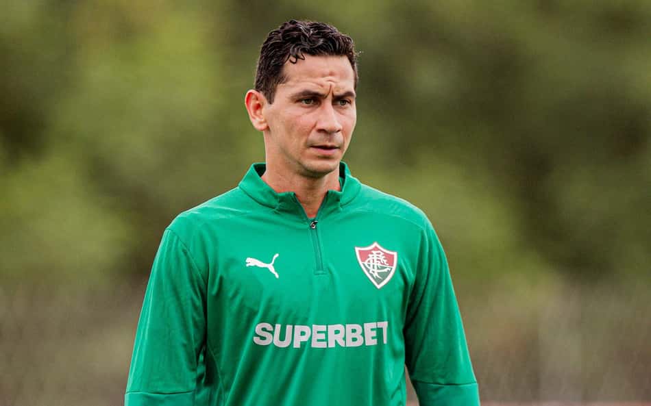 Sem Ganso, Fluminense relaciona Hulk e Canobbio para enfrentar o Bragantino