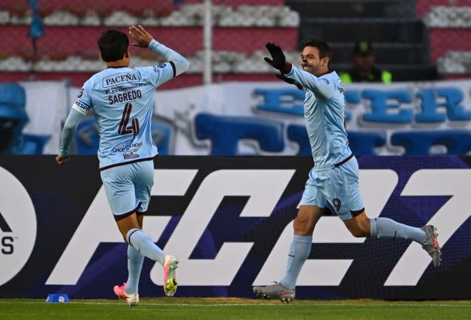 Bolívar abre o placar diante do Grêmio pela Sul-Americana 