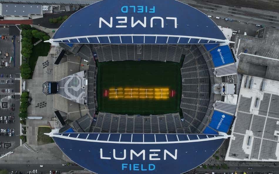 Gramado do Lumen Field recebe tratamento com luz articial para jogos da Copa do Mundo