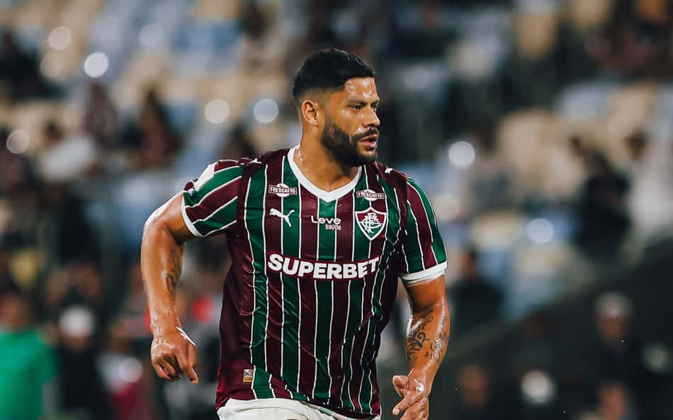 Lance de Hulk em Fluminense x RB Bragantino decepciona: 'Pelo amor'