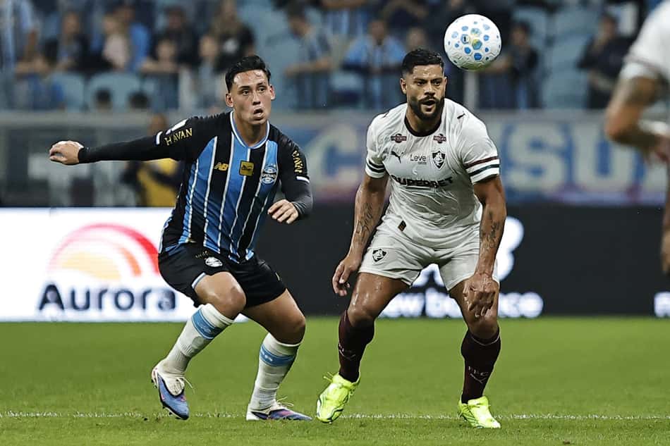 Hulk durante Grêmio x Fluminense