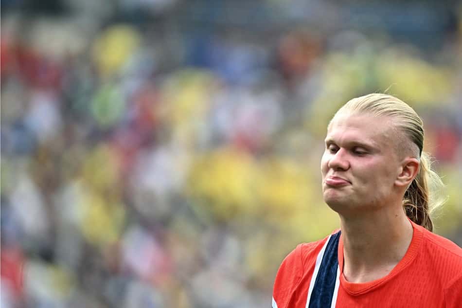 Haaland faz careta na partida contra o Brasil