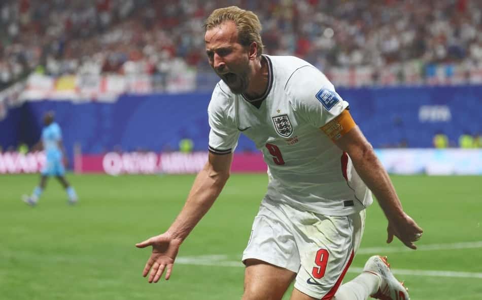Harry Kane em ação durante Inglaterra e República Democrática do Congo pela Copa do Mundo.