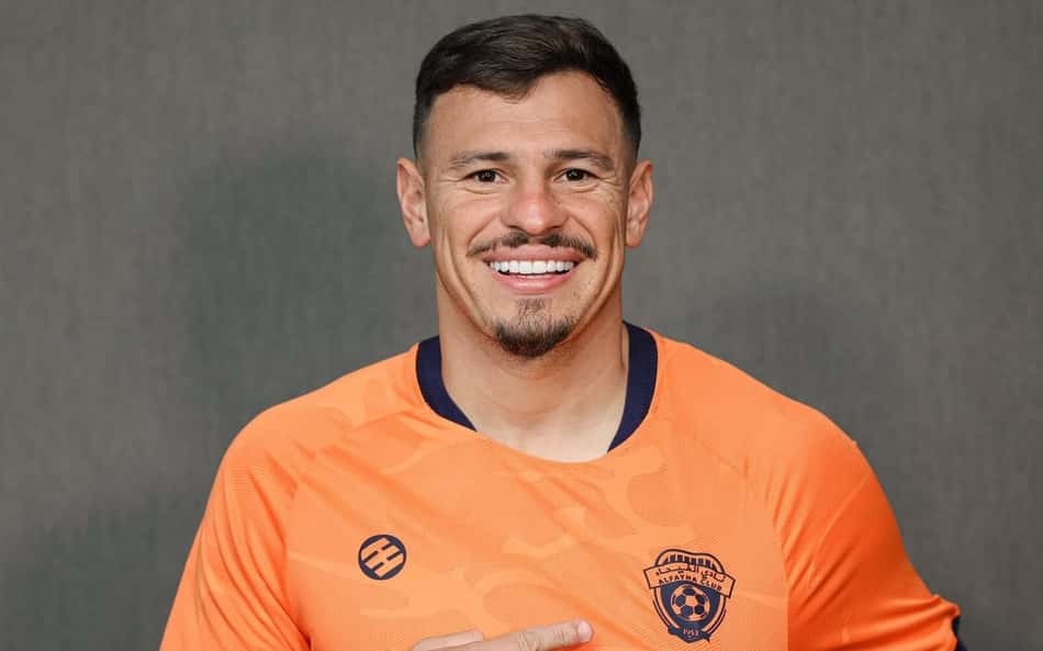 Ex-Vasco, Hugo Moura é anunciado em clube de Fabio Carille na Arábia Saudita