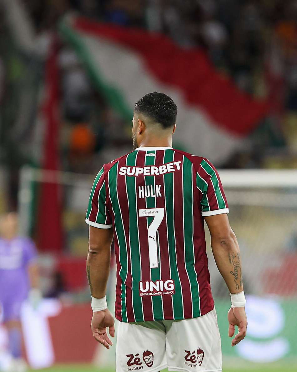 Hulk na estreia pelo Fluminense no Maracanã