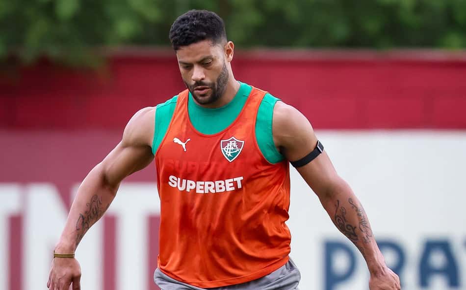 Escalação do Fluminense: Hulk é titular, e John Kennedy fica no banco