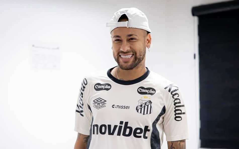 Atitude de Neymar em reapresentação ao Santos viraliza: 'Sempre será'