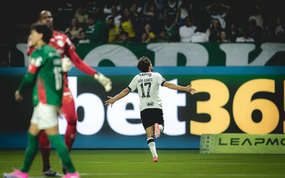 Igor Gomes em Palmeiras x Atlético (Foto: Pedro Souza / Atlético)