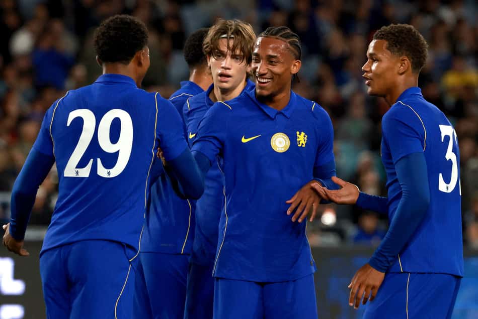 João Pedro comemorando em amistoso pelo Chelsea