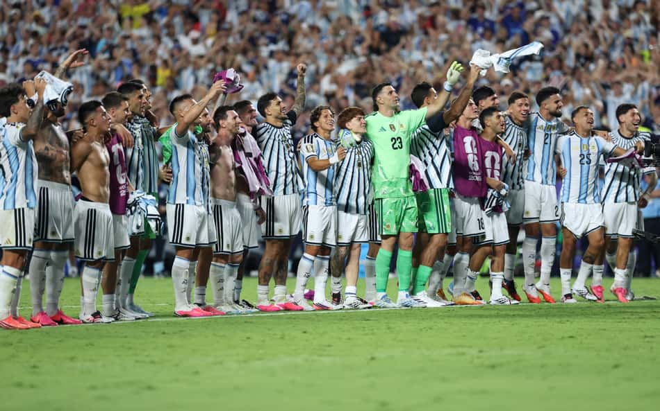 Malvinas, Messi, Maradona… Conheça detalhes da música da Argentina na Copa