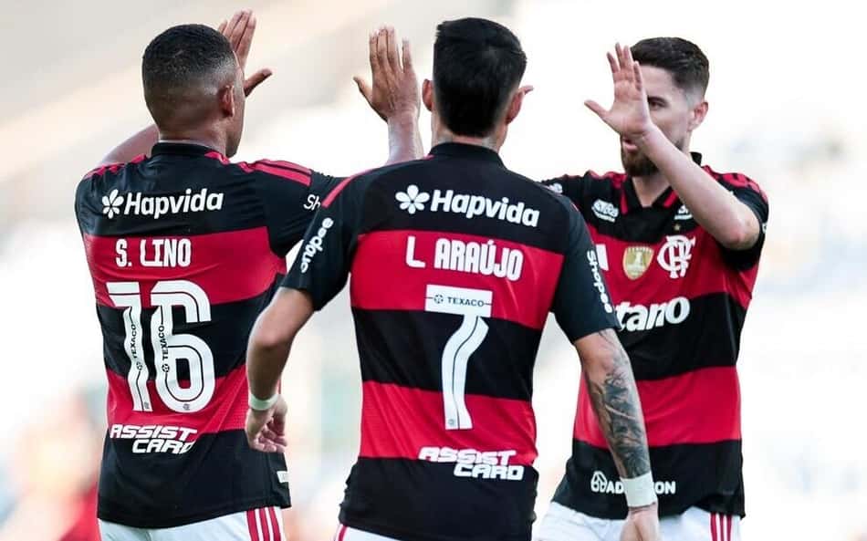 Torcida do Flamengo critica medalhão contra o River Plate: 'Mal demais'