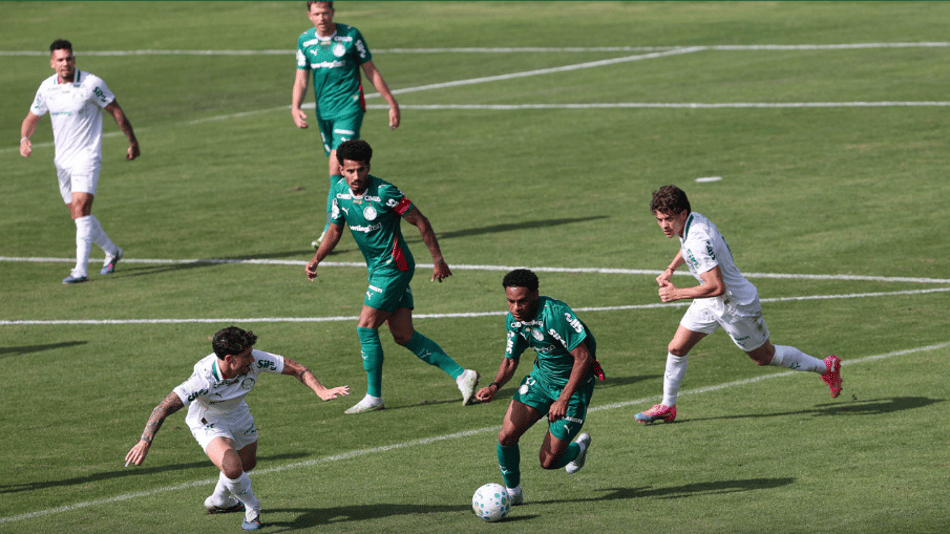 Jogo-treino do Palmeiras na Academia de Futebol