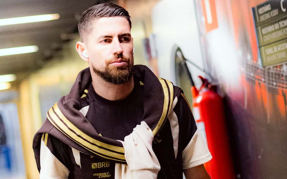 Jorginho abre o jogo sobre interesse do Monaco e garante permanência no Flamengo