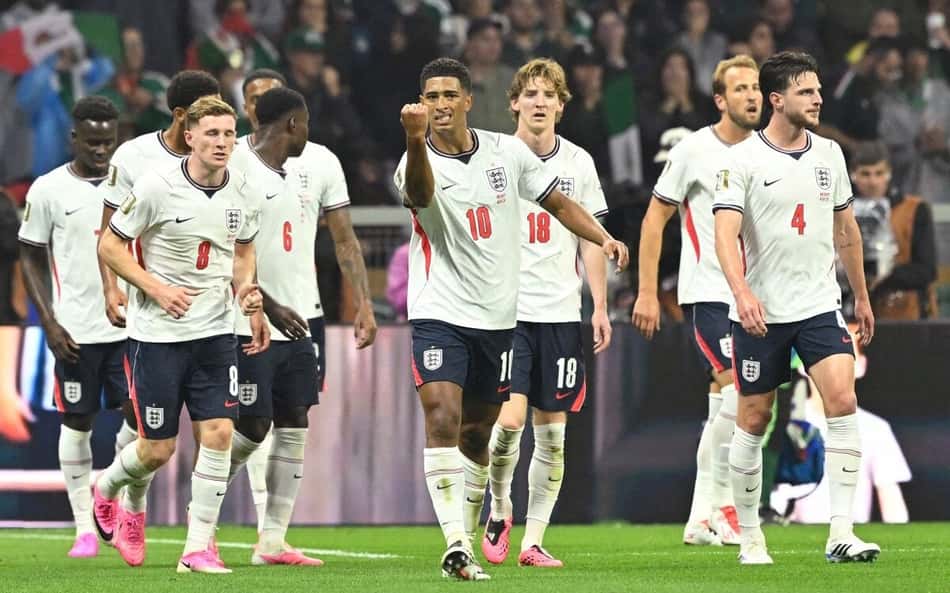 México x Inglaterra: veja melhores momentos de jogo das oitavas de final da Copa do Mundo