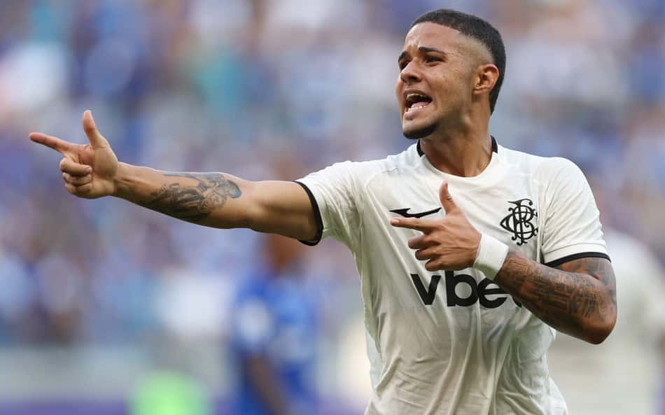 Justino fez o gol da vitória do Botafogo contra o Cruzeiro