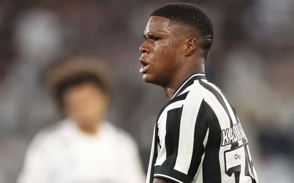 Veja os gols da vitória do Botafogo sobre o Santos no Brasileirão