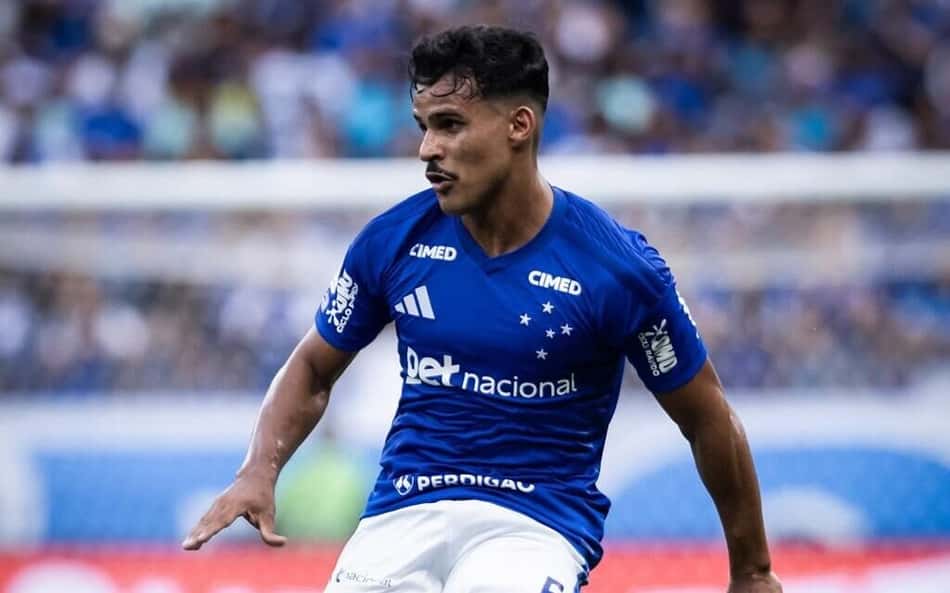 Kaiki em ação pelo Cruzeiro