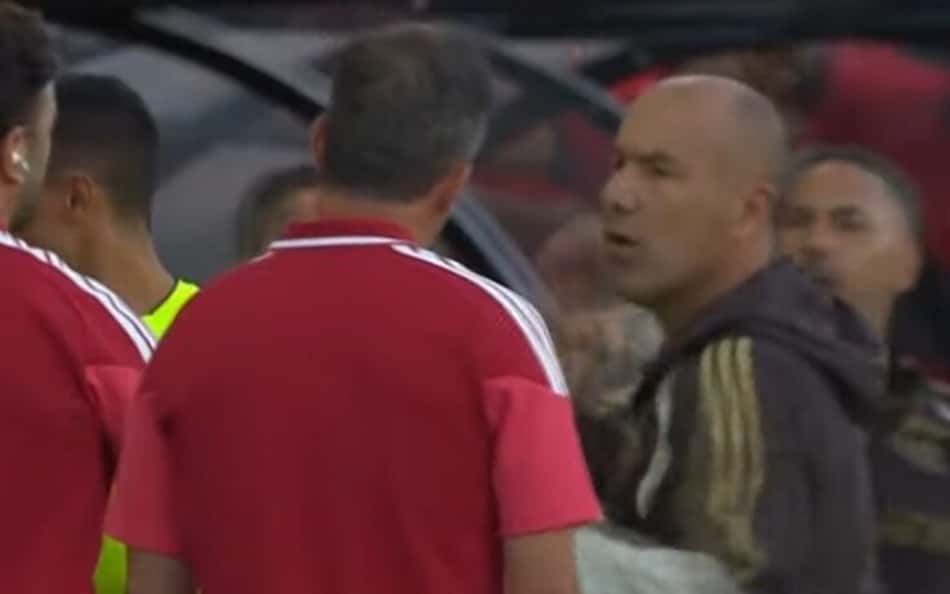 Confusão em Flamengo x Benfica viraliza: 'Libertadores'