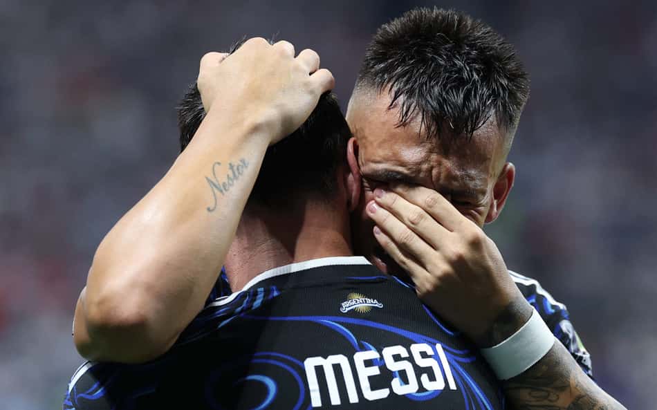 Lautaro Martínez se emociona e profetiza gol da classificação da Argentina na Copa