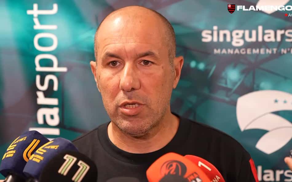 Leonardo Jardim lamenta erros do Flamengo que cederam empate ao River Plate