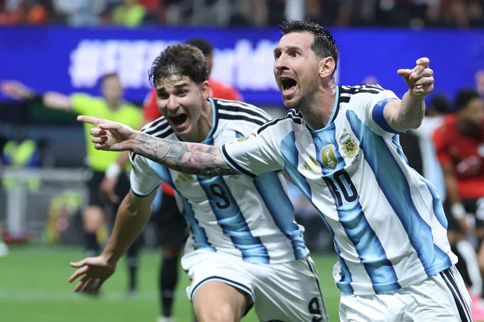 Lionel Messi comemora gol marcado pela Argentina contra o Egito na Copa do Mundo