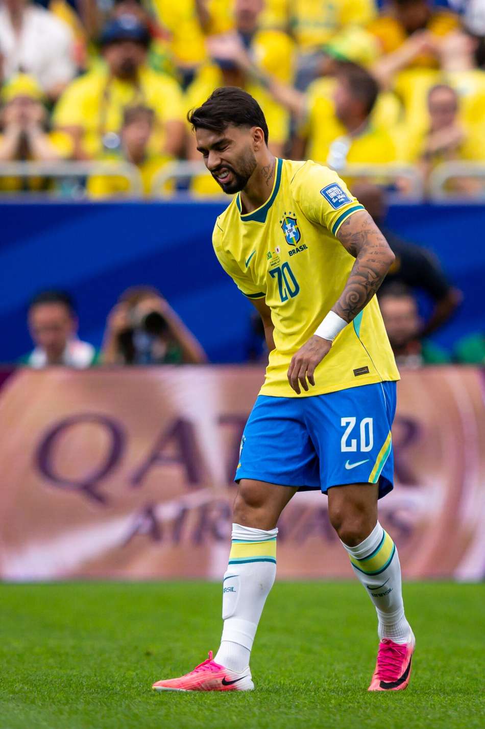 Lucas Paquetá teve lesão na posterior da coxa esquerda na vitória do Brasil sobre o Japão