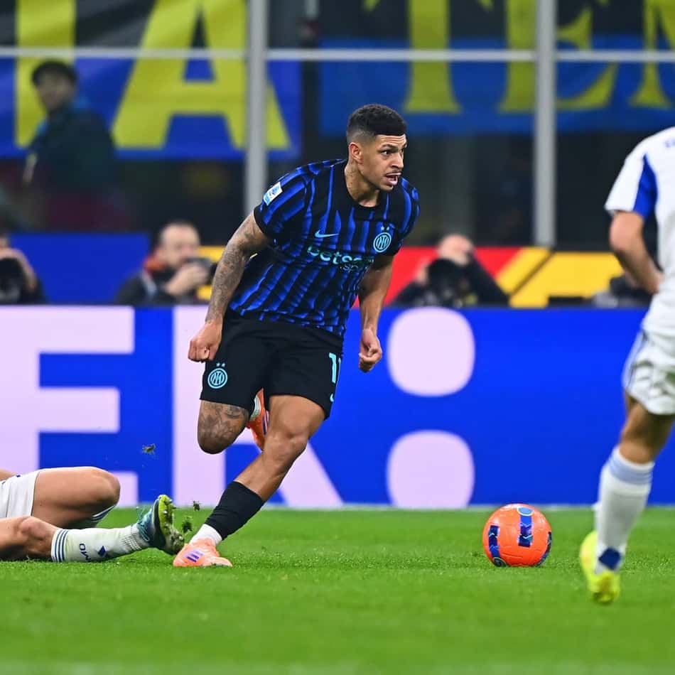 Luís Henrique em ação pela Inter de Milão, da Itália