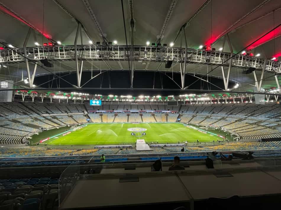 Maracanã vazio antes de Fluminense x Bahia