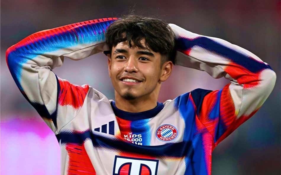 Maycon Cardozo em ação pelo Bayern de Munique