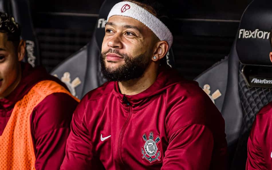 Ídolo do Corinthians defende renovação de Memphis: 'Adoro ele'