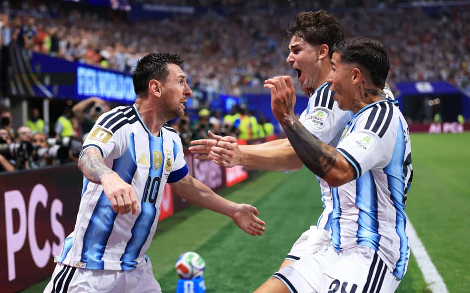 Fala de medalhão da Argentina sobre arbitragem viraliza: 'Cada vez mais'