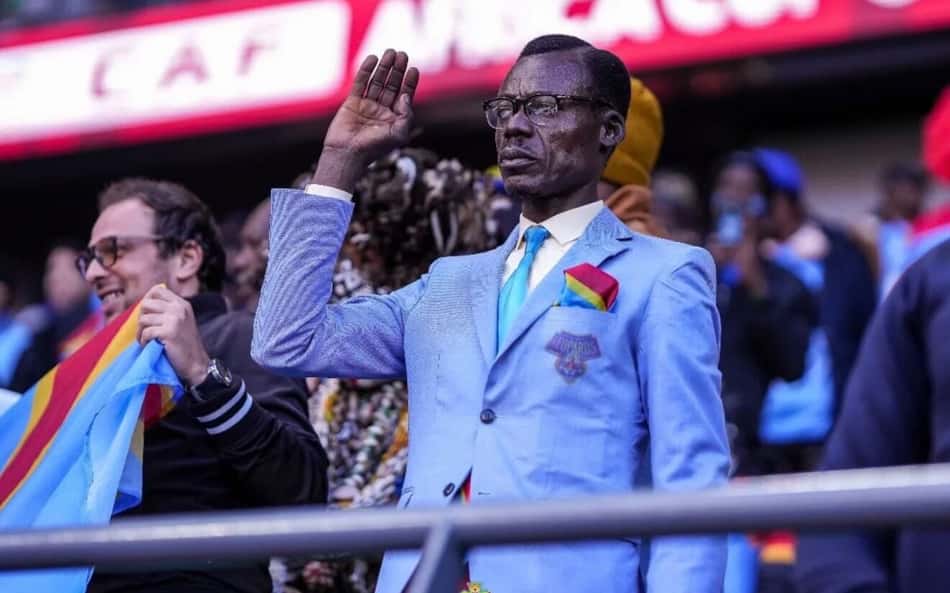 Torcedor 'estátua' da RD Congo publica carta emocionante após eliminação na Copa