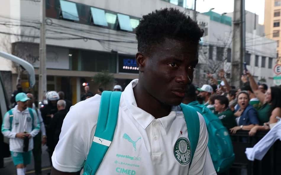 Miguel Bilong, camaronês que integra a base do Palmeiras