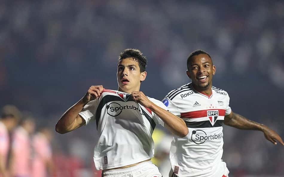 'Made in Cotia' dá adeus ao São Paulo após acerto com o Oriente Médio