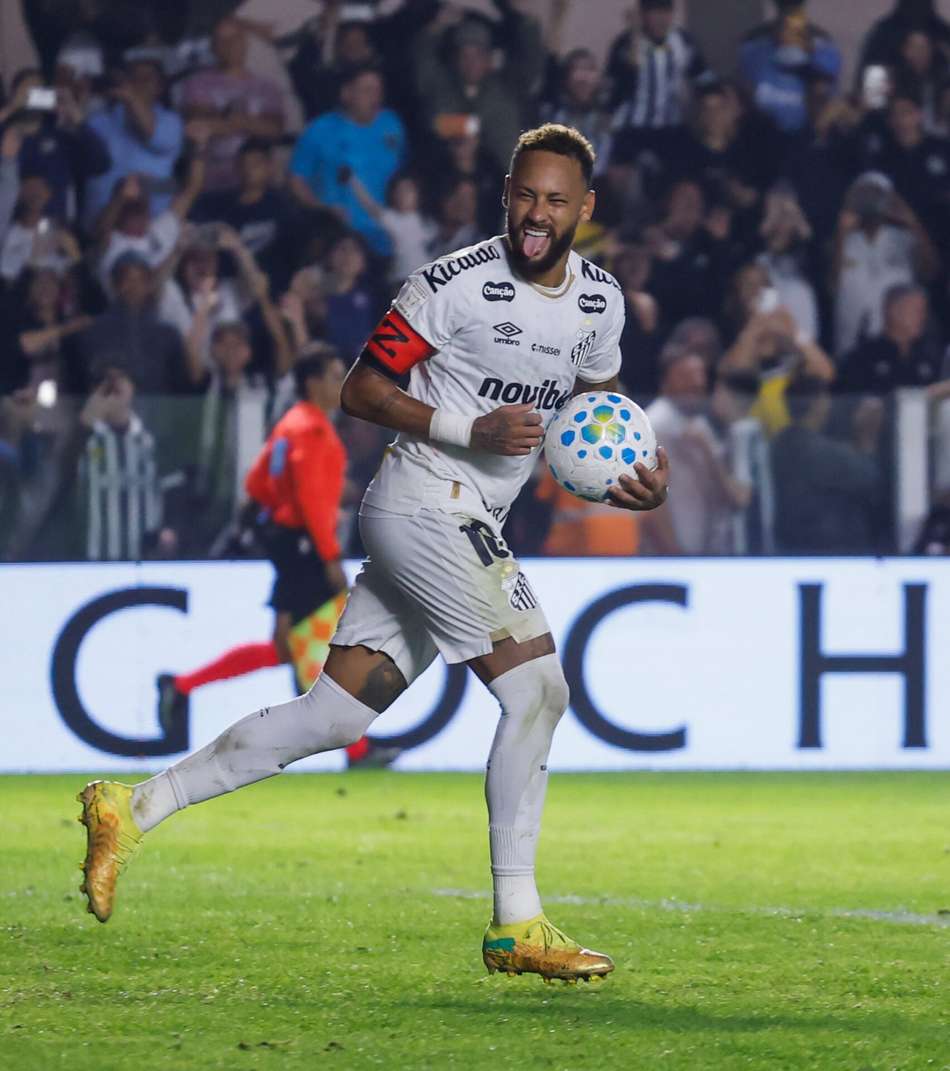 Neymar provoca Chapecoense após empate do Santos na Vila Belmiro