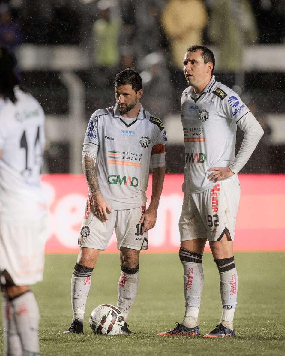 Pablo e Boschilla pelo Operário