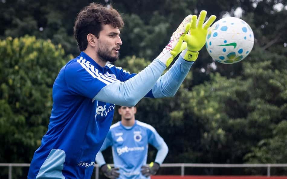 Aposta do Setorista: Otávio desponta em briga entre goleiros para ciclo de Ancelotti para 2030