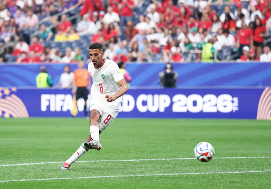 Ounahi finaliza para abrir o placar para Marrocos sobre o Canadá em cobrança de falta ensaiada