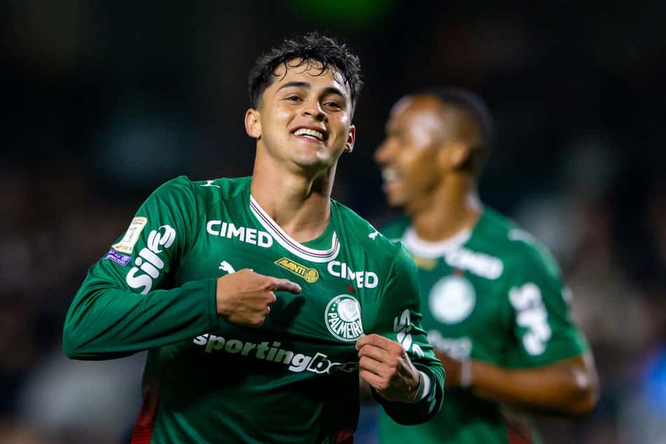 Sosa do Palmeiras comemorando gol