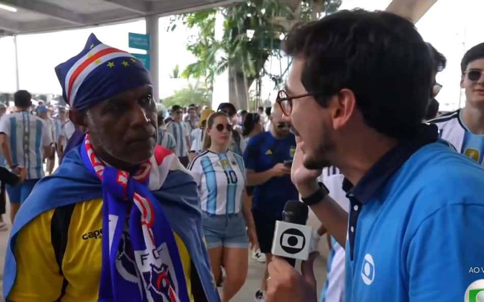 Pai de Vozinha é entrevistado antes de partida na Copa do Mundo